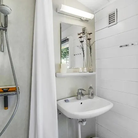 Vakantiehuis Beautiful In With Wifi