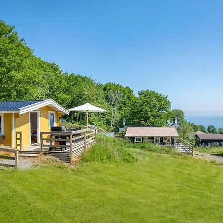 Holiday home In With House Sea View *